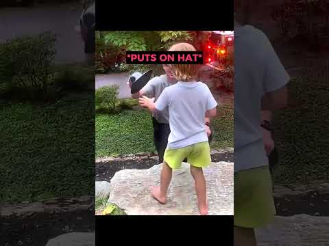 This fireman just made his whole day ❤️ thumbnail