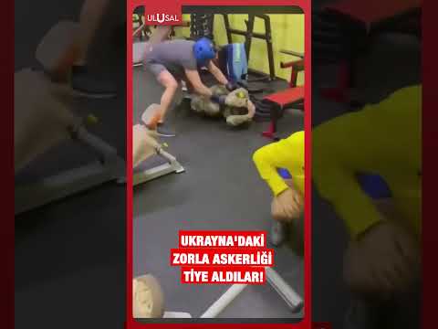 Bir grup genç Ukrayna'daki zorla askerliğe alınma görüntülerini böyle tiye aldı! #shorts thumbnail