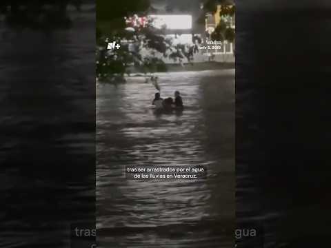 Mueren Dos por Lluvias en Veracruz thumbnail