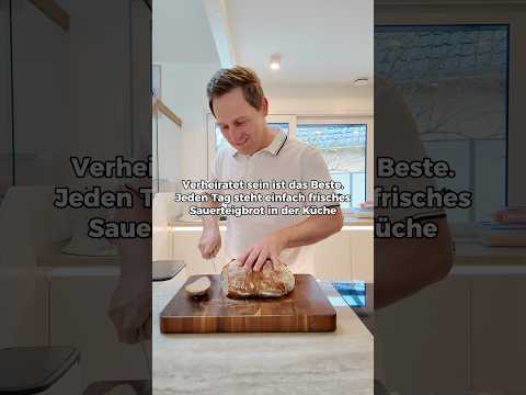 POV deine Frau backt Sauerteig Brot ? #shorts Mamiseelen thumbnail
