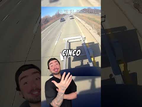 OS AMERICANOS NÃO SABEM DIRIGIR! #shorts thumbnail
