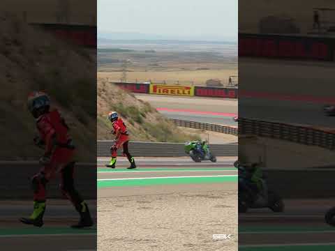 Montella crashes out of Race 2 at Aragon 💥 | 2026 #AragonWorldSBK 🇪🇸 thumbnail