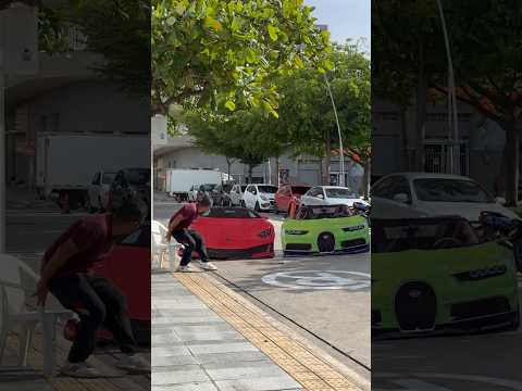 Los carros ? de cartón #funny thumbnail