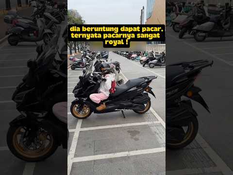cewek ini beruntung punya, ternyata pacarnya sangat royal??⁉️#deramachina #sekedarhiburan #video thumbnail