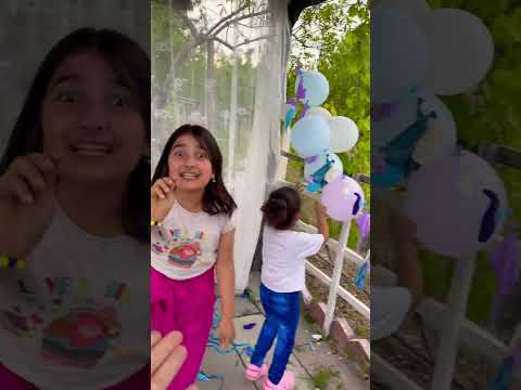 İğneyle bütün balonlari patlattı😂 #aboneolmayiunutmayin #keşfetbeniöneçıkar #kesfeteyyiz #funny thumbnail