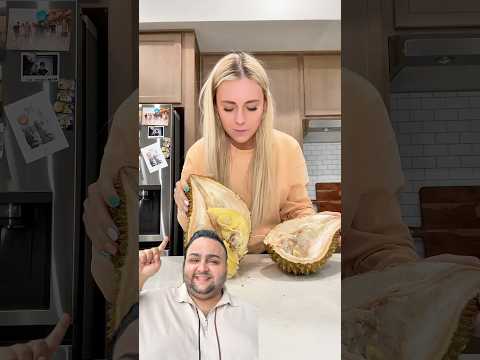 DÜNYANIN EN KOTU KOKAN MEYVESİNİ DENEDİM! #işbirliği #shorts thumbnail
