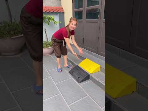 OMG // vật dụng không thể thiếu dành cho xe oto và xe máy  #funny #automobile #shortsyoutube thumbnail