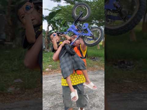 Sewa sepeda sejam.! #shortvideo #komedi thumbnail