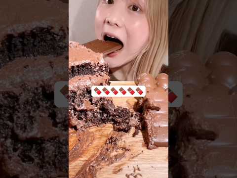 Drowning in Chocolate🍫チョコに溺れる🍫 #asmr #asmreating #asmrfood #mukbang #miyuasmr #咀嚼音 thumbnail