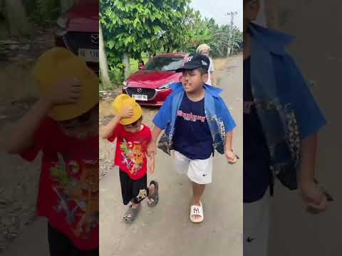 Vidio kocak dan gokil @nyaikembang1nyaikembang1 /ada hujan es 🥲 thumbnail