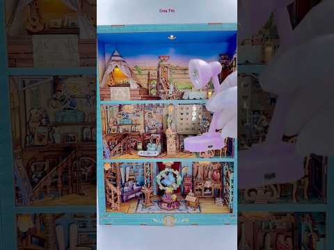 Tonecheer Travel Collector DIY Story Frame Kit Spoof Violet Luxo Lamp #shorts thumbnail
