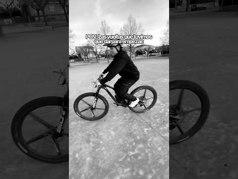 Así es como empezó todo??? un sueño hecho realidad? FLOW REPUBLIK #flow #bikers #bike thumbnail