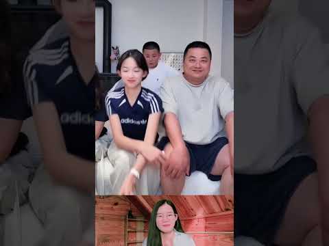 무슨 일이야?,,, #korean #travel #funny #한국쇼츠 #유머 thumbnail