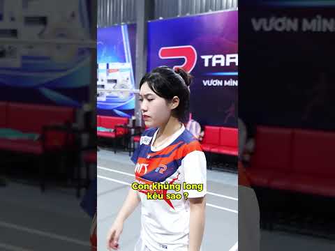 Con khủng long kêu sao?  #caulong #vnb #badminton #shorts #shortvideo thumbnail