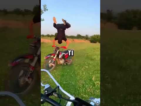 Momentos Divertidos en Moto thumbnail