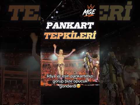 Manifest Pankartları Tek Tek İnceledi 👀🧡cr :kittveir #manifestgirls #manifam #shorts thumbnail