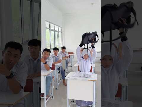 Murid2 jago telat 🤦🏻‍♂️ #comedy #funny thumbnail