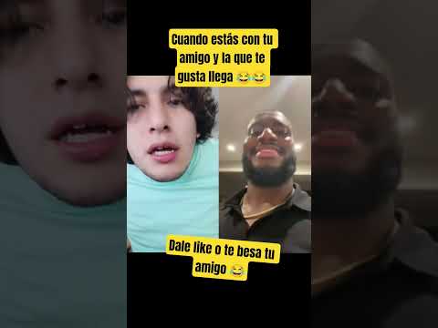 Cuando estás con la que te gusta y llega tu amigo 😂😂 - Hey Crispin #humor thumbnail
