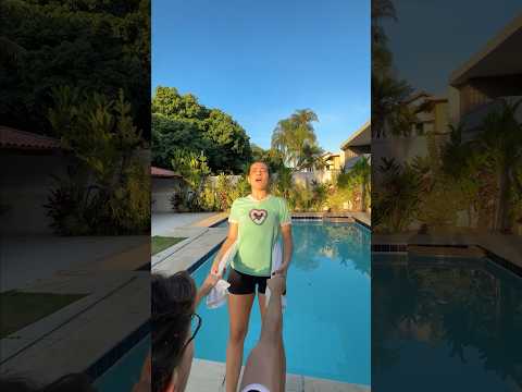 ADIVINHE A MÚSICA OU CAIA NA PISCINA! #shorts thumbnail