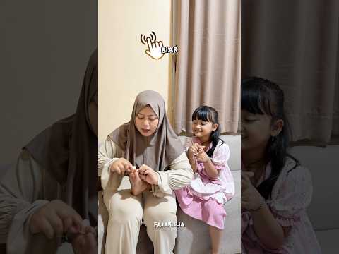 JARI KAKI ANUM SAKIT #dramangakak #comedy thumbnail