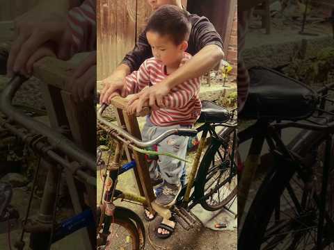 Nostalgic Father & Son Bike Ride#VintageBicycle #Nostalgia #FatherAndSon thumbnail