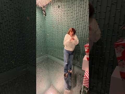 She wet her pants 🤣 thumbnail