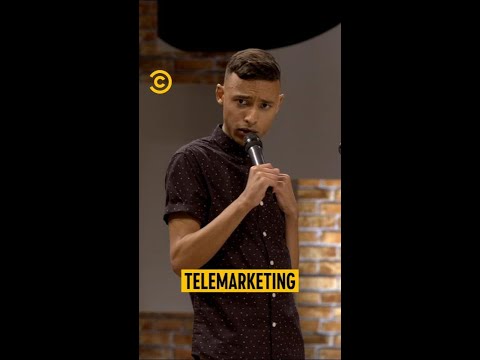 O telemarketing não tá preparado para o brasileiro @odenisoncarvalho ?#StandUpNoComedyCentral thumbnail