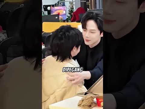 🥺❤️ Kakak Ini Menyayangi Adiknya Seperti Anak Sendiri! 👨‍👦✨ #shortsviral thumbnail