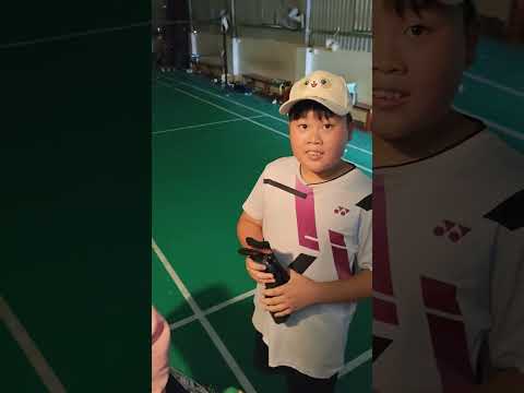 12h trưa mà Hội Thảo định sang đánh cầu #shorts #caulongbocondua thumbnail
