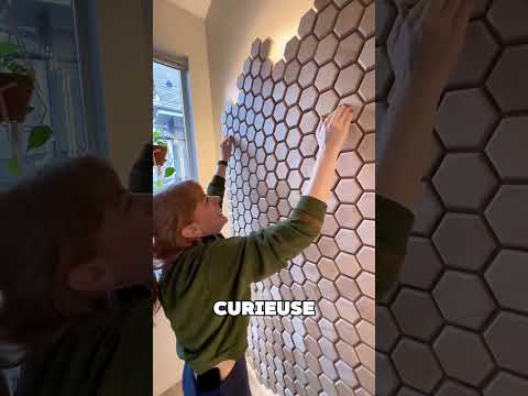 Cette fille a découvert une porte secrète dans sa maison 😯❤️ thumbnail