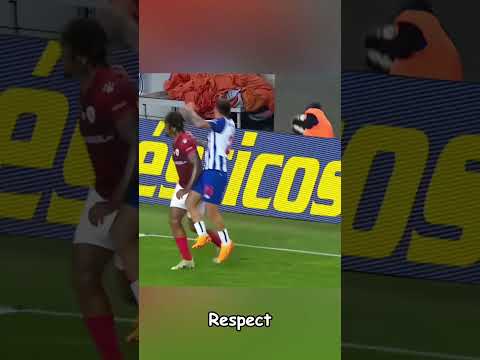 Understanding and respect #football  #funny #foryou #respect #viral #trending #fyp thumbnail
