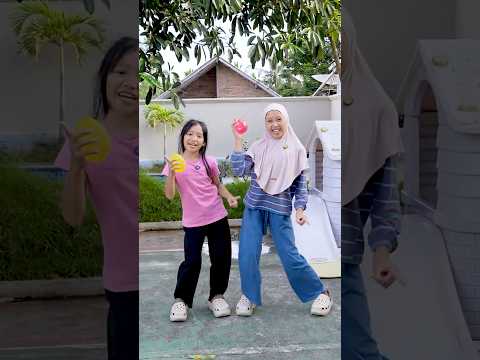 Drama Keysha, Sheena Dan Cobil Bermain Lempar Balon Air thumbnail