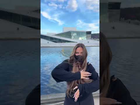 You like my hair? ? #oslo #mysystem #felicia thumbnail