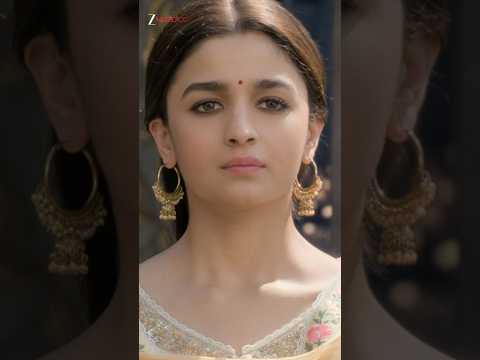 #KalankTitleTrack #VarunDhawan #AliaBhatt #AdityaRoyKapoor #ArijitSingh #Pritam #Shorts thumbnail
