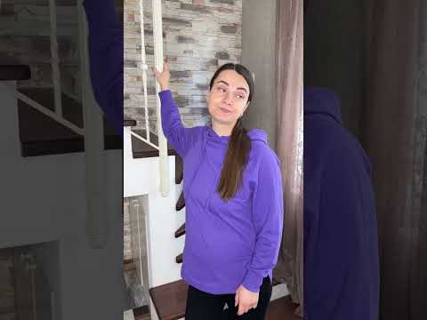When your Mom comes thumbnail