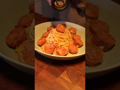 I Tried Spaghetti with Hot Dog from Young Sheldon thumbnail