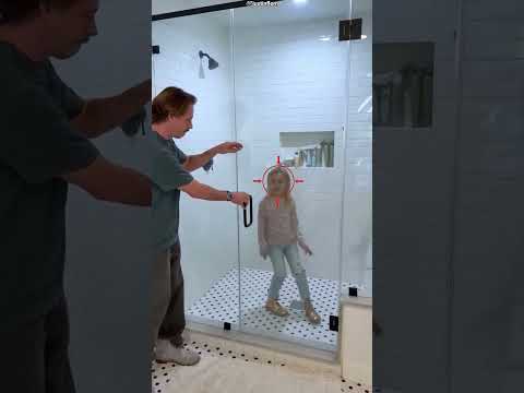 El padre puso a prueba a su hija. thumbnail