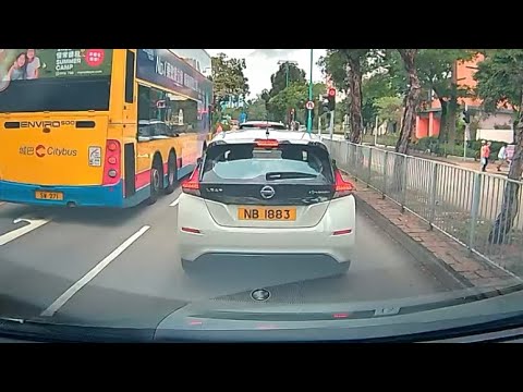  車CAM直擊 - NB1883 你望邊支燈? 小心睇燈呀 thumbnail