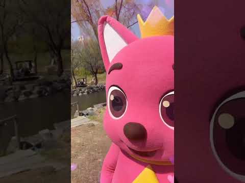 You took my earbuds!!! #pinkfong #babyshark thumbnail