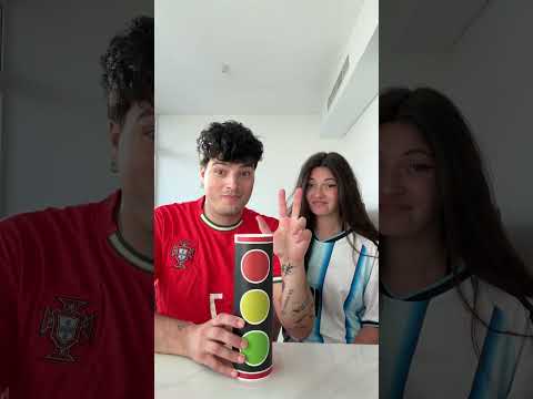 CR7 o Messi?? #worldcup thumbnail