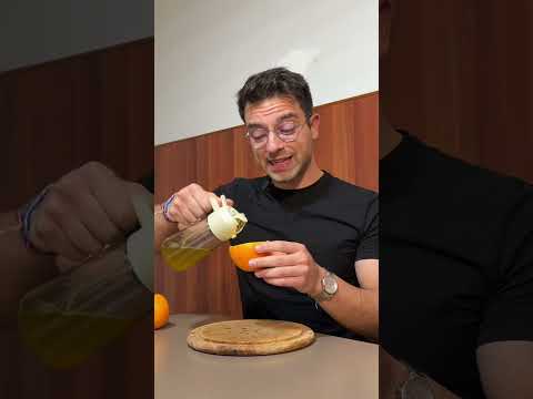 Creo Una Candela Con Un’Arancia! #short thumbnail