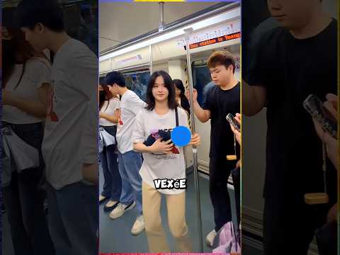 Le Moment Le Plus Gênant Dans Le Métro thumbnail