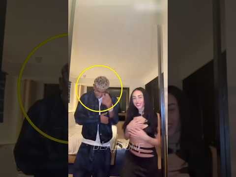 Footballers with the most beautiful girlfriends thumbnail