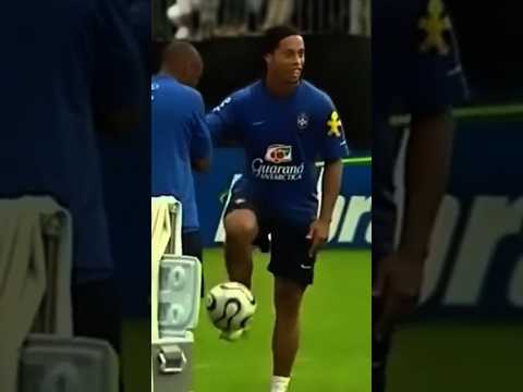Ronaldinho Prime Was Best Skills 🔥😱 thumbnail