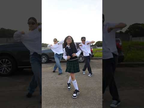 Siblings Link Up Big Dawgs Dance  #Shorts thumbnail