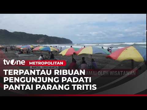 Pantai Parangtritis Dipadati Pengunjung | Metropolitan thumbnail