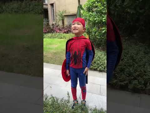 潼潼居然成为蜘蛛侠！能力越大，责任越大！#shorts #funny #搞笑 thumbnail