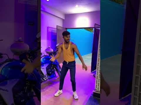 Dog ne dumbbell tod diya.??? #shortvideo #funnyvideo #funny #comedyvideos #funnyshorts thumbnail