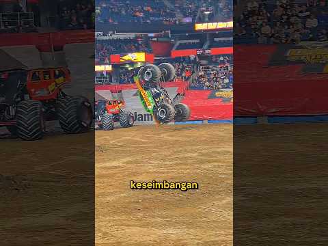 Sulitnya Melakukan Front Flip Monster Truck thumbnail