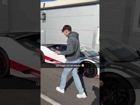 Was macht der an meinem Lambo? 😂 thumbnail